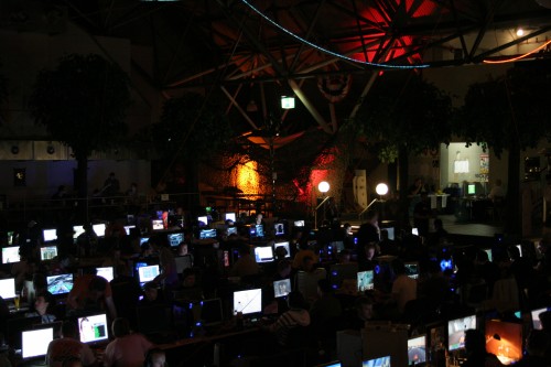 lan_nation_v9_wintix_2008-08-22_2400137e5d9.jpg