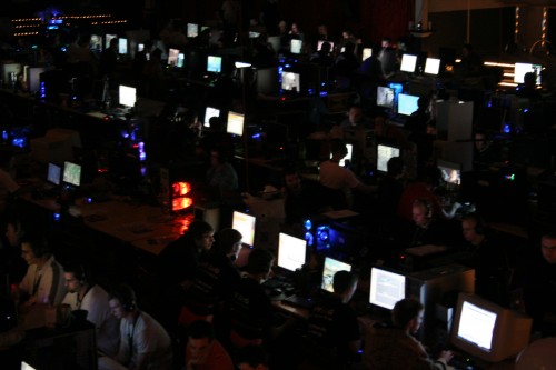 lan_nation_v9_wintix_2008-08-22_240029e8448.jpg