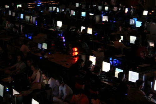 lan_nation_v9_wintix_2008-08-22_240030c6df7.jpg