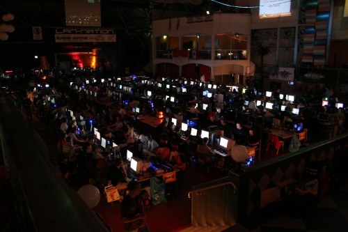 lan_nation_v9_wintix_2008-08-22_240031e9f4c.jpg