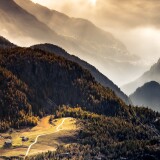 brown-and-black-mountains-under-white-sky-cj-2160x3840ad73fa482932e056