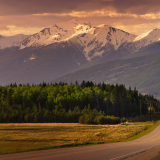 04078_tothemountains_1920x108035046cea7e87ece0e3e05f9a28e46417710bd
